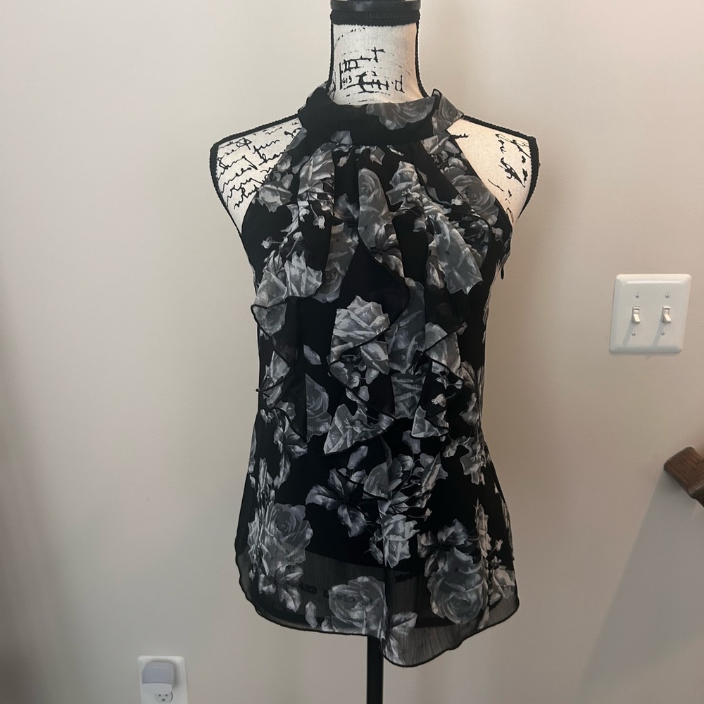 Floral Black and Gray Women's Top